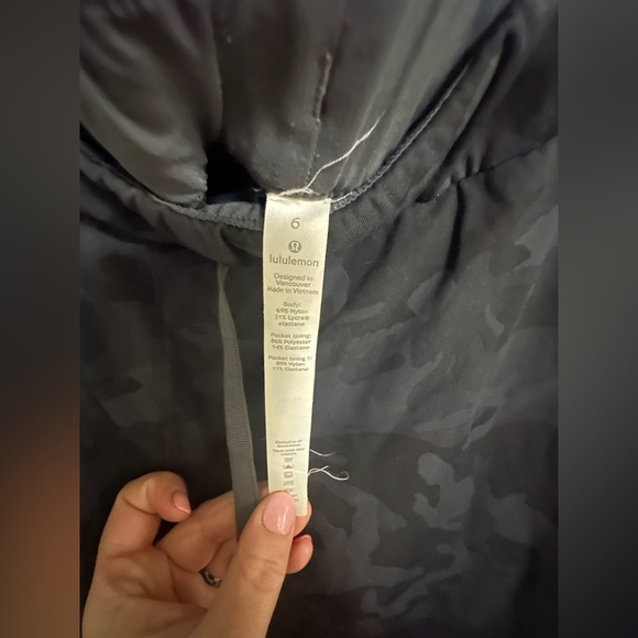 Lululemon On The Fly Pant - Picture 3 of 7